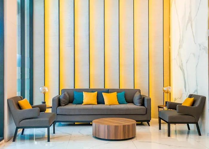 Amanta & Sathorn