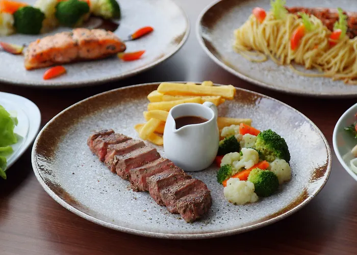 Amanta & Sathorn