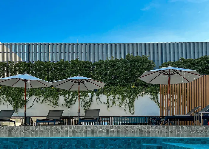 Amanta & Sathorn 4*